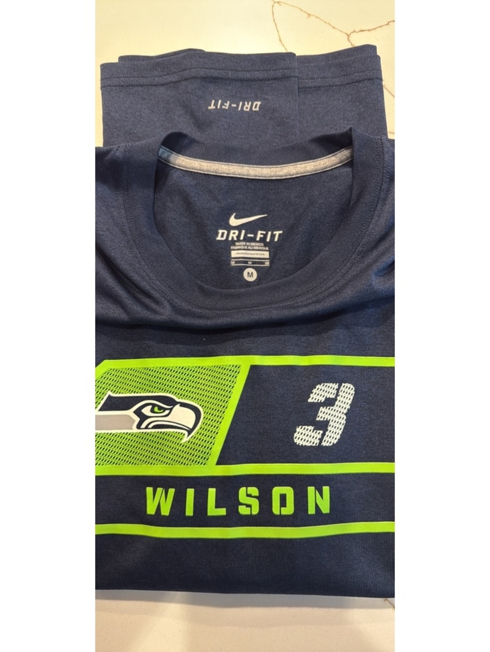 Nike Dri-FIT Seattle Seahawks Russell Wilson Shirt Size Medium